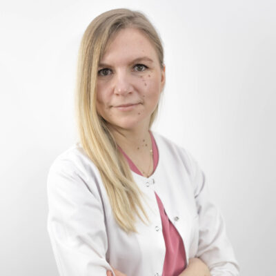 Dr Karolina Bebak<br> ginekolog-położnik